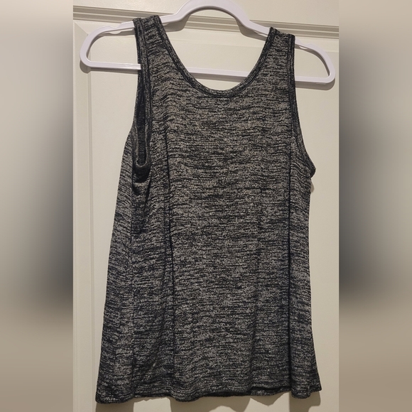 Time and Tru tank top - Picture 4 of 5